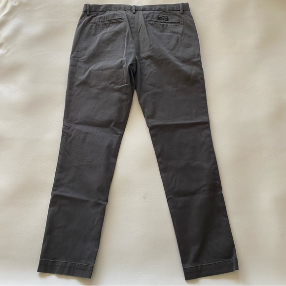 Banana Republic Men’s 36x34 (Actual 36x31.5) Fulton Skinny Chino Pants Gray - Picture 5 of 13